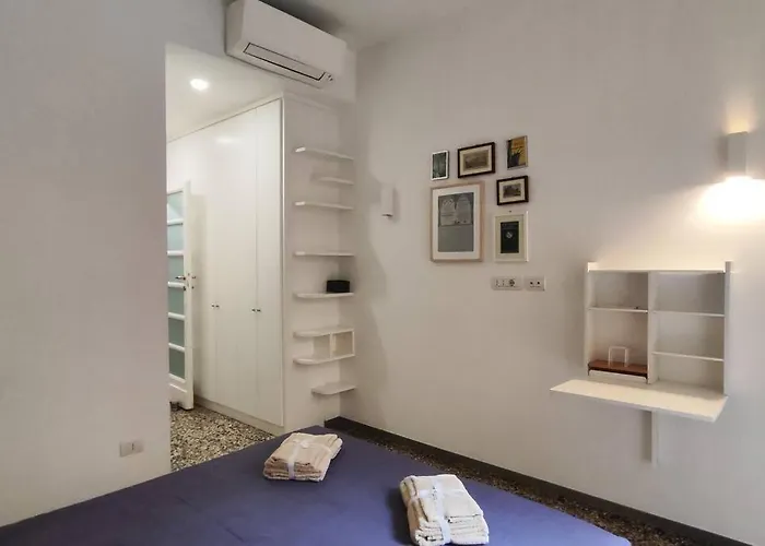 Cozy Near The Colosseum Apartment Rome